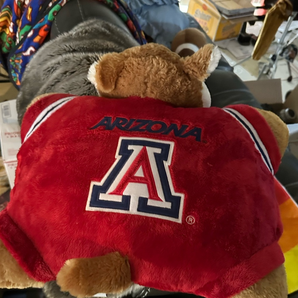 U of Arizona Wilbur Pillow Pet - Picture 6 of 7